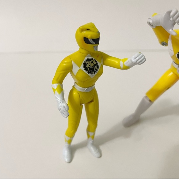 Vintage Lot of 3 Power Rangers Action Figures - Picture 15 of 15